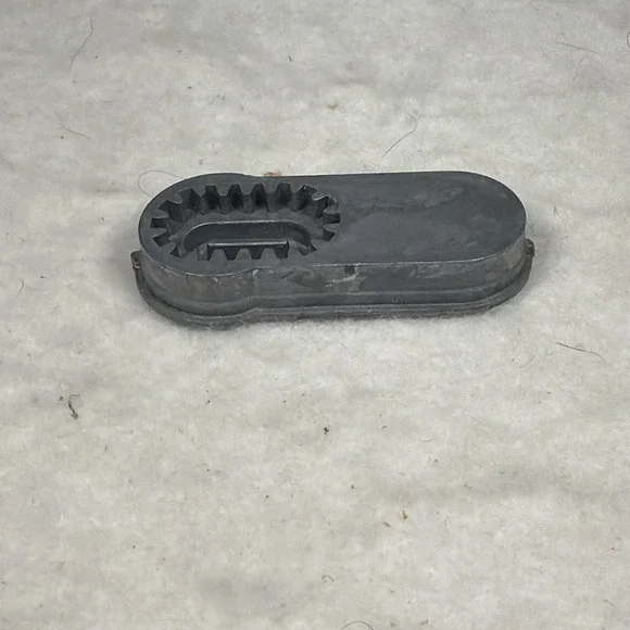 Vintage Singer Buttonholer Templates Set Part 160668 Complete w Box - Picture 7 of 8